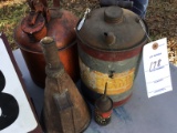 Group of old oil cans, home lubricant, etc.