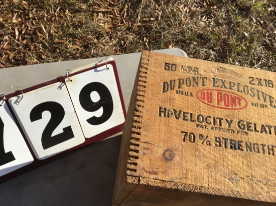 Dupont Explosives wood box - Hi Velocity Gelatin, 18" x 12" x 10"