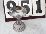 Oil lamp w/out no burner, clear, approx. 8