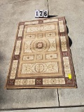 Area Rug, 5' x 7.5