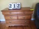 Chest 2 over 2 drawers, brass hardware, oak, 31