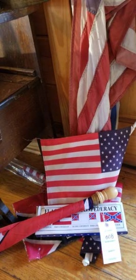 Group of Flags Including American, Don’t Tread on Me, and Confederate