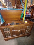 1960s General Electric Photo/Radio Stereo Console, 27