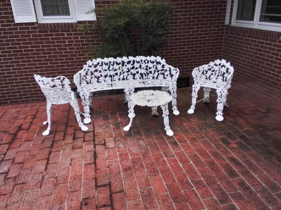 Iron Patio Set in White with 3 Seater Bench (54"), 2 Armed Chairs (21"), and Table (20")