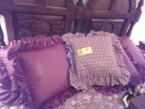 Bedspread, Decorative Pillows, Pillow Shams