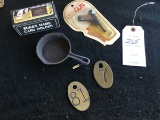 Die cast metal gun, brass calling card holder, 2 brass numbers