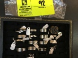 Bag of Fashion Jewelry, Rings, some sterling silver