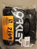Oakley Factory Lite Duffel, Jet Black, In Zippered Carrying Case, Packable