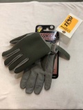 Rothco Neoprene Gloves, #3475, Size Medium, Green and Gray