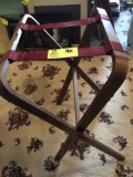 Wooden Tray Stand/Luggage Rack, 17