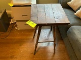 Vintage lamp table, oak w/one shelf; top 16