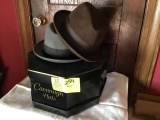 Group of 3 vintage men's hats and a Cavanagh hat box, good condition