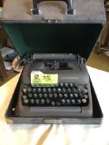 Vintge Smith Corona Travel Typewriter in Case, 13.5x13.5x7