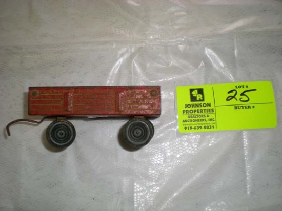 Ertl Iowa metal wagon, 4 1/2" x 3" x 2"