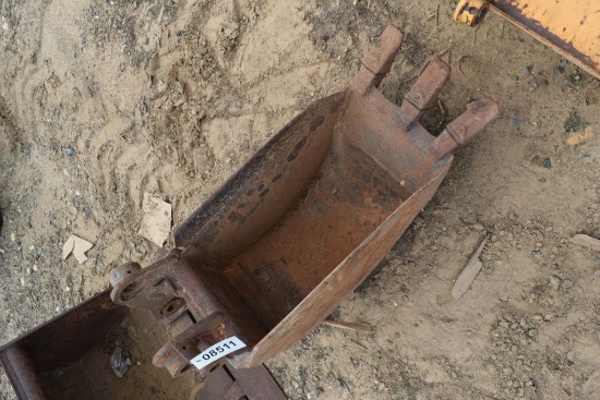 EXCAVATOR BUCKET