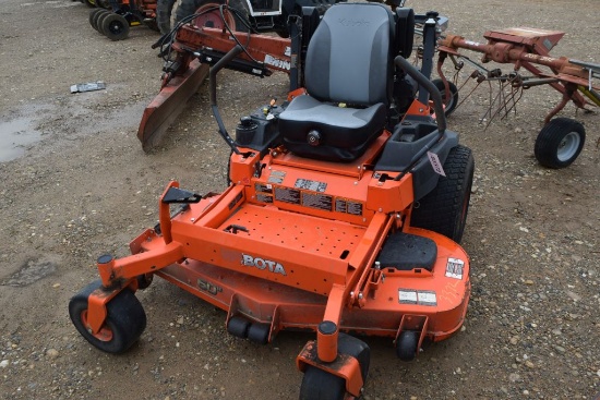 KUBOTA 60IN ZERO TURN MOWER