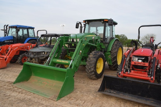 JD 6115D 4WD C/A W/ LDR AND BUCKET