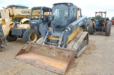 JD 331G RUBBER TRACK SKID STEER