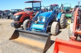 NH BOOMER 40 ROPS 4WD W/ LDR AND BUCKET