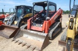 KUBOTA SVL65-2 RUBBER TRACK SKID STEER