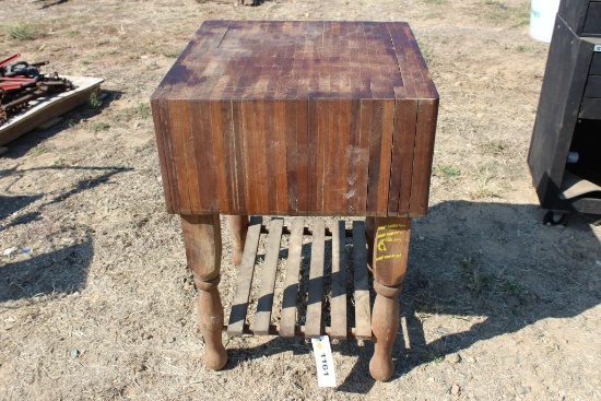 CHOPPING BLOCK