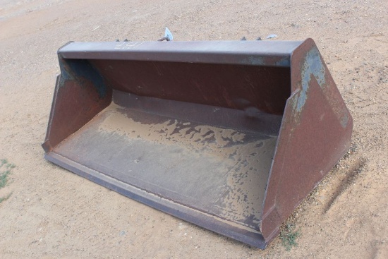 TRACTOR BUCKET