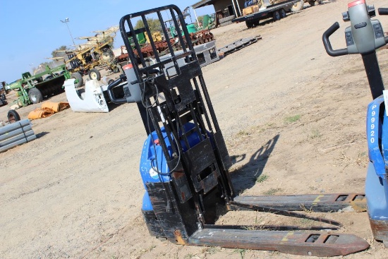 PALLET JACK