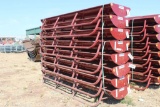 METAL CATTLE FEEDER