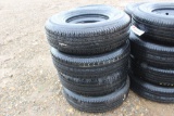 235 80R16 T&W
