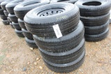 235 80R16 T&W
