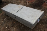 ALUMINUM PICKUP TOOL BOX