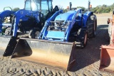 NH TC55DA 4WD ROPS W/LDR&BUCKET
