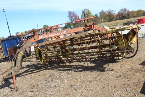 NH 256 SIDE DISCHARGE RAKE