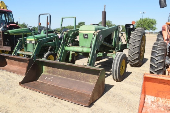 JD 2640 2WD W/ LDR