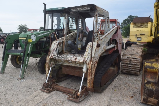 TAKEUCHI RUBBER TRACKED SKID STEER SALVAGE