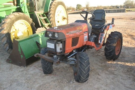 KUBOTA B7500 4WD RUNS