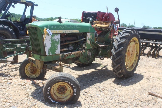 JD 2010 OPEN 2WD SALVAGE