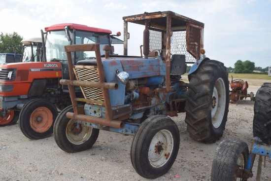 FORD 5000 2WD W/CAGE CANOPY WEAK CLUTCH SALVAGE