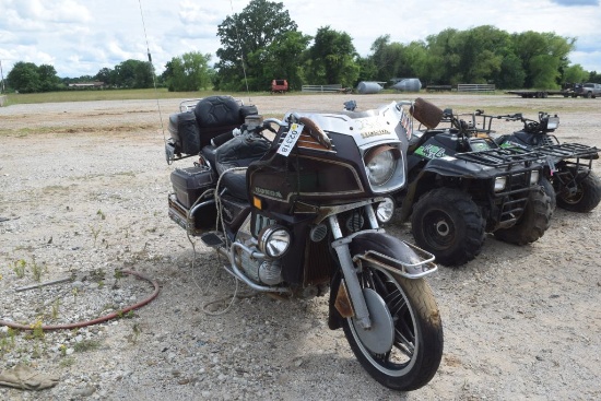 HONDA GOLDWING SALVAGE NO TITLE
