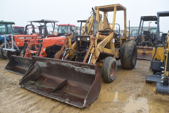 CASE 580B TLB