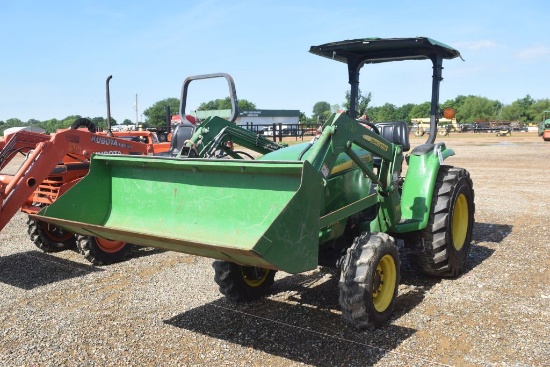 JD 3038E W/305 LDR