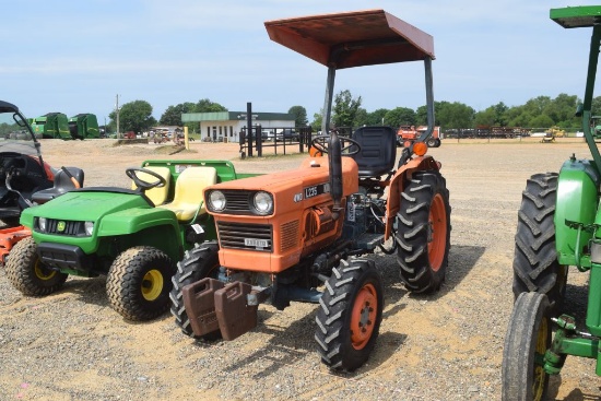 KUBOTA L235 4WD