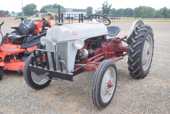 8N FORD 2WD GAS