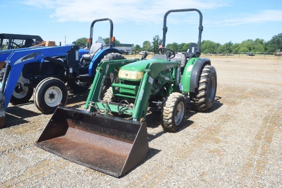 MONTANA 3840 4WD ROPS W/LDR