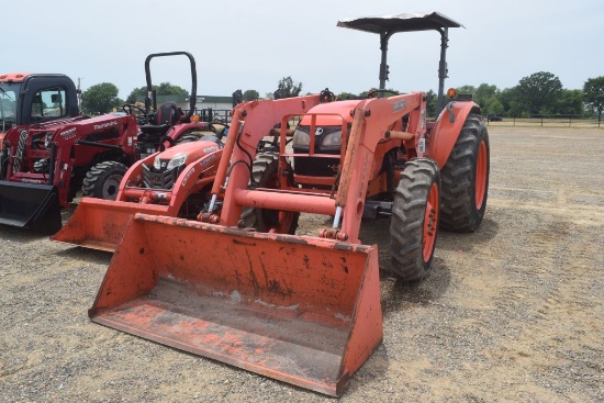 KUBOTA M7040SU 4WD W/CANOPY W/LDR