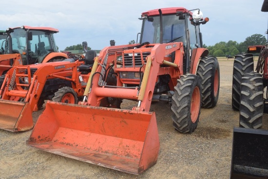 KUBOTA M8200 4WD C/A W/LDR