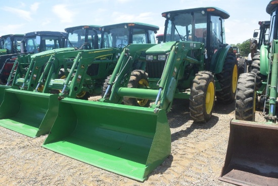 JD 5083E 4WD C/A W/LDR