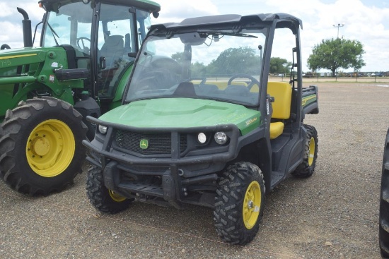 JD XUV 835M SIDE BY SIDE NO TITLE