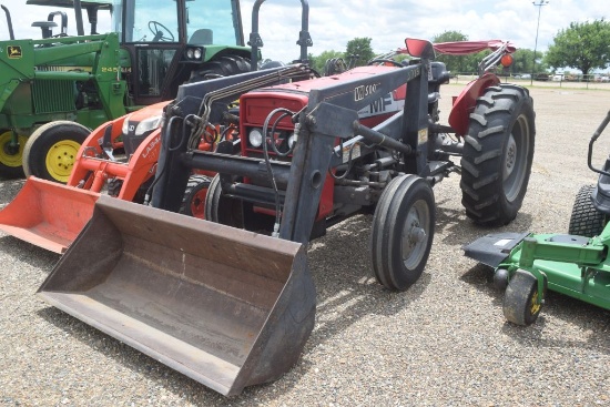 MF 230 2WD W/LDR