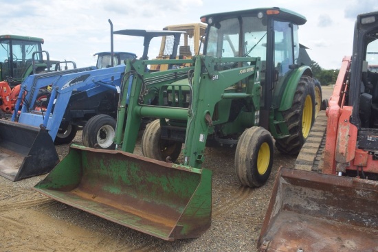 JD 5520 2WD C/A W/LDR